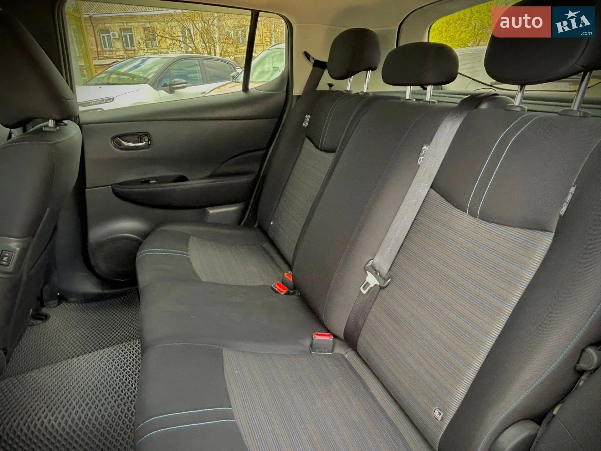 2018 Nissan Leaf - мініатюра 10
