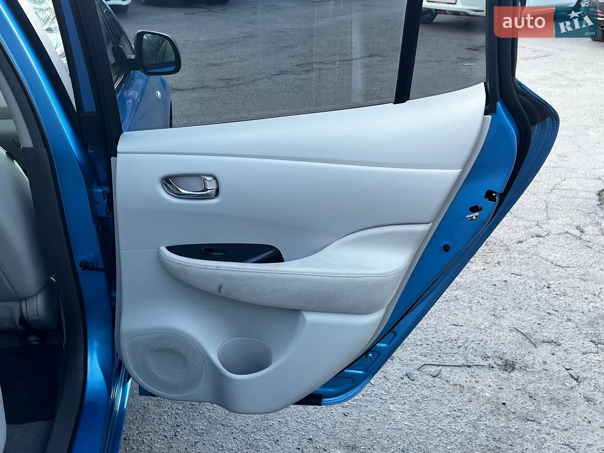 2011 Nissan Leaf - мініатюра 19