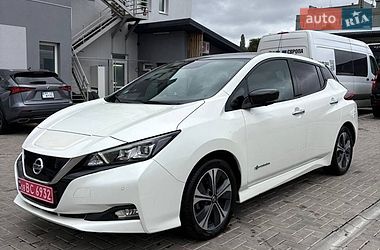 Хэтчбек Nissan Leaf 2018 в Ровно