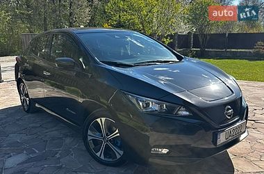 Хетчбек Nissan Leaf 2018 в Тернополі