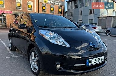 Хетчбек Nissan Leaf 2015 в Вінниці