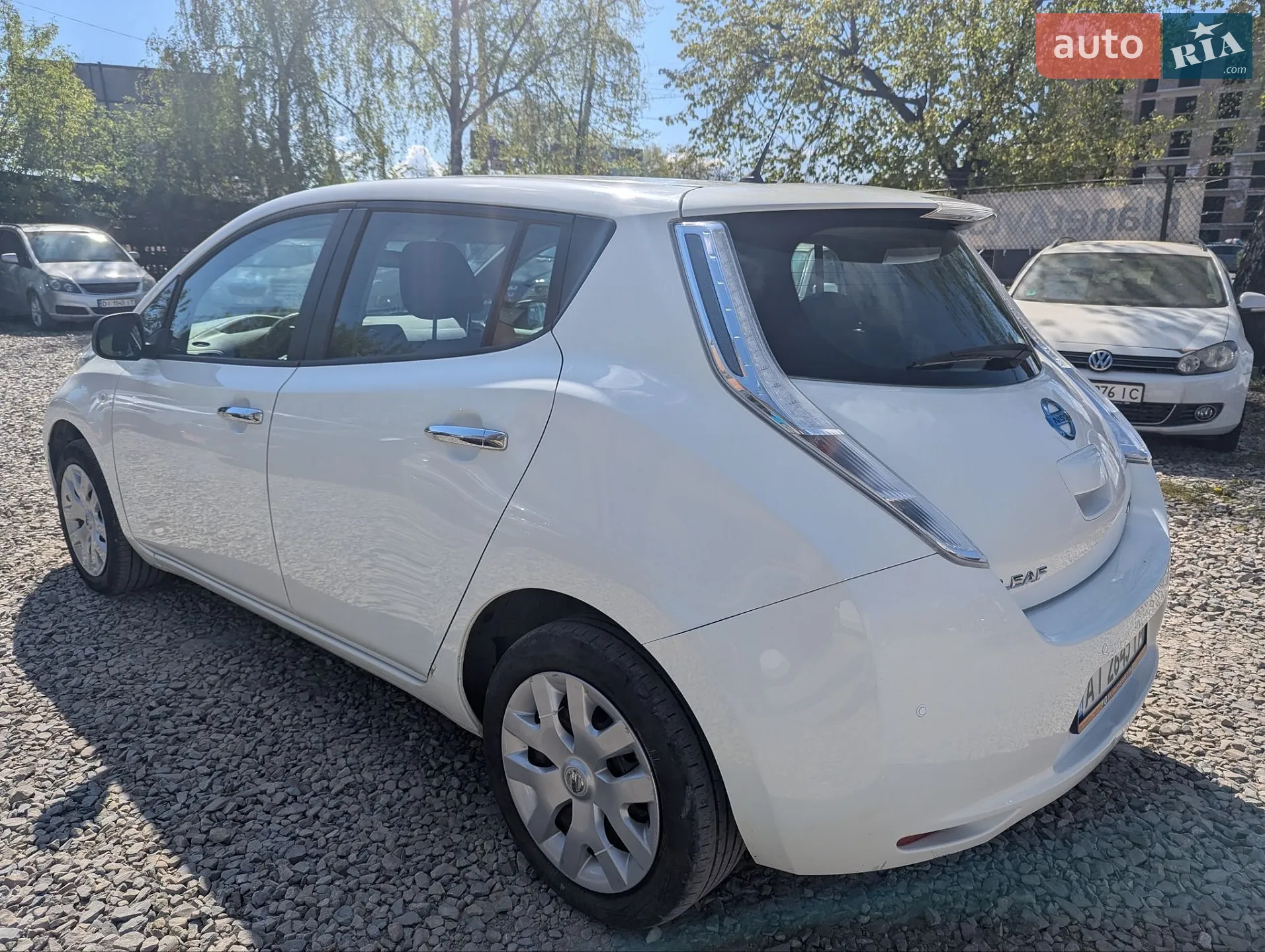 2016 Nissan Leaf - мініатюра 2