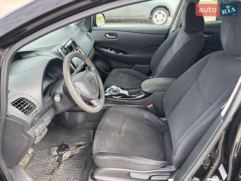 Хэтчбек Nissan Leaf 2014 в Владимире