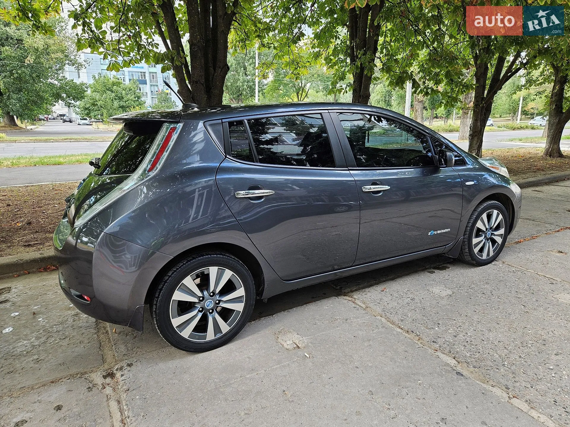 2013 Nissan Leaf - мініатюра 6