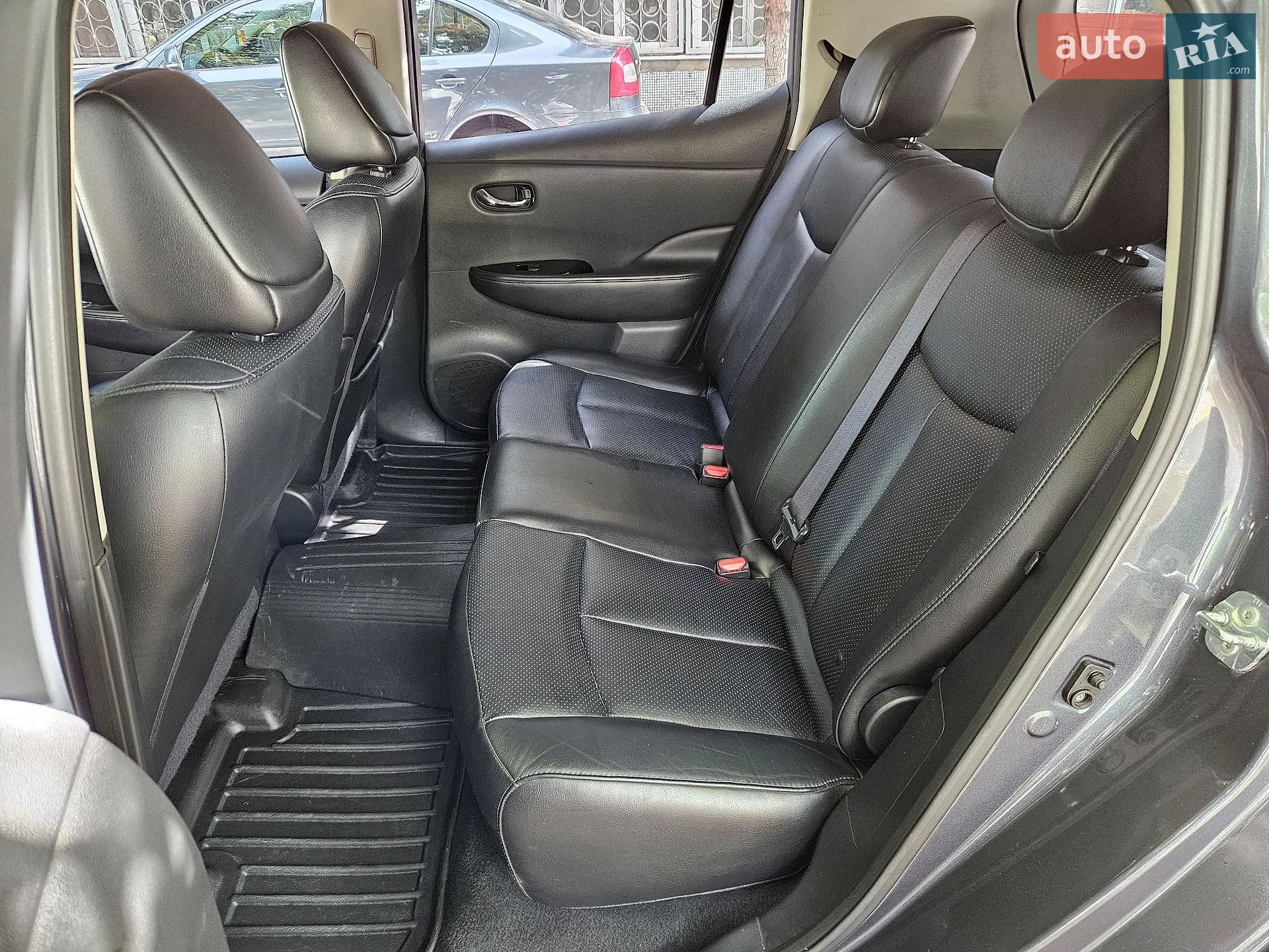 2013 Nissan Leaf - мініатюра 15