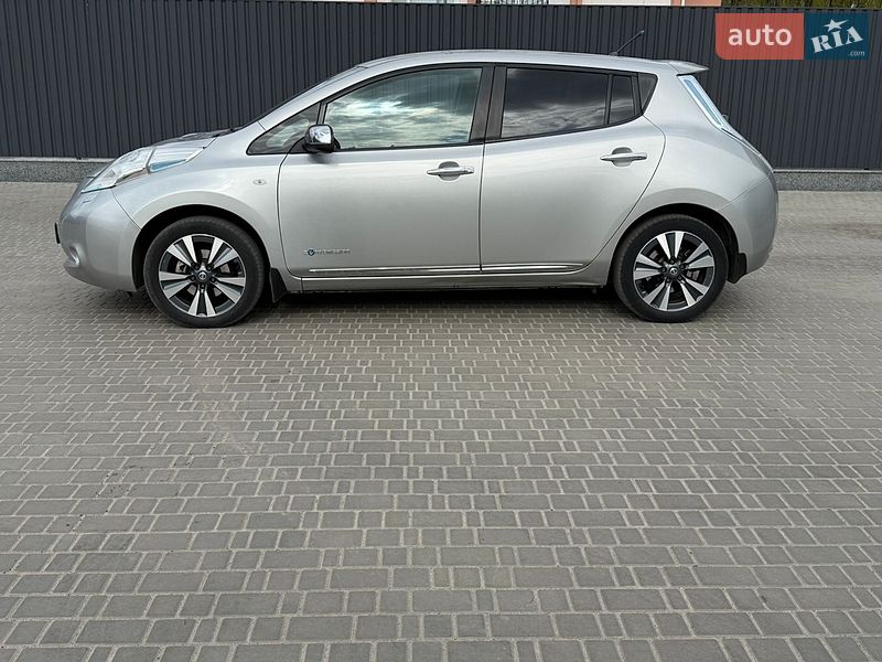 Nissan Leaf 2013