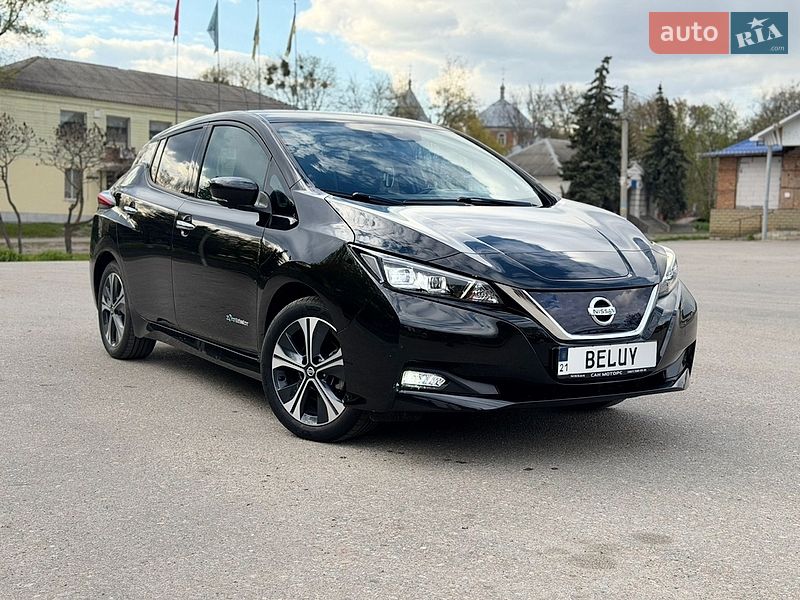 Nissan Leaf 2021