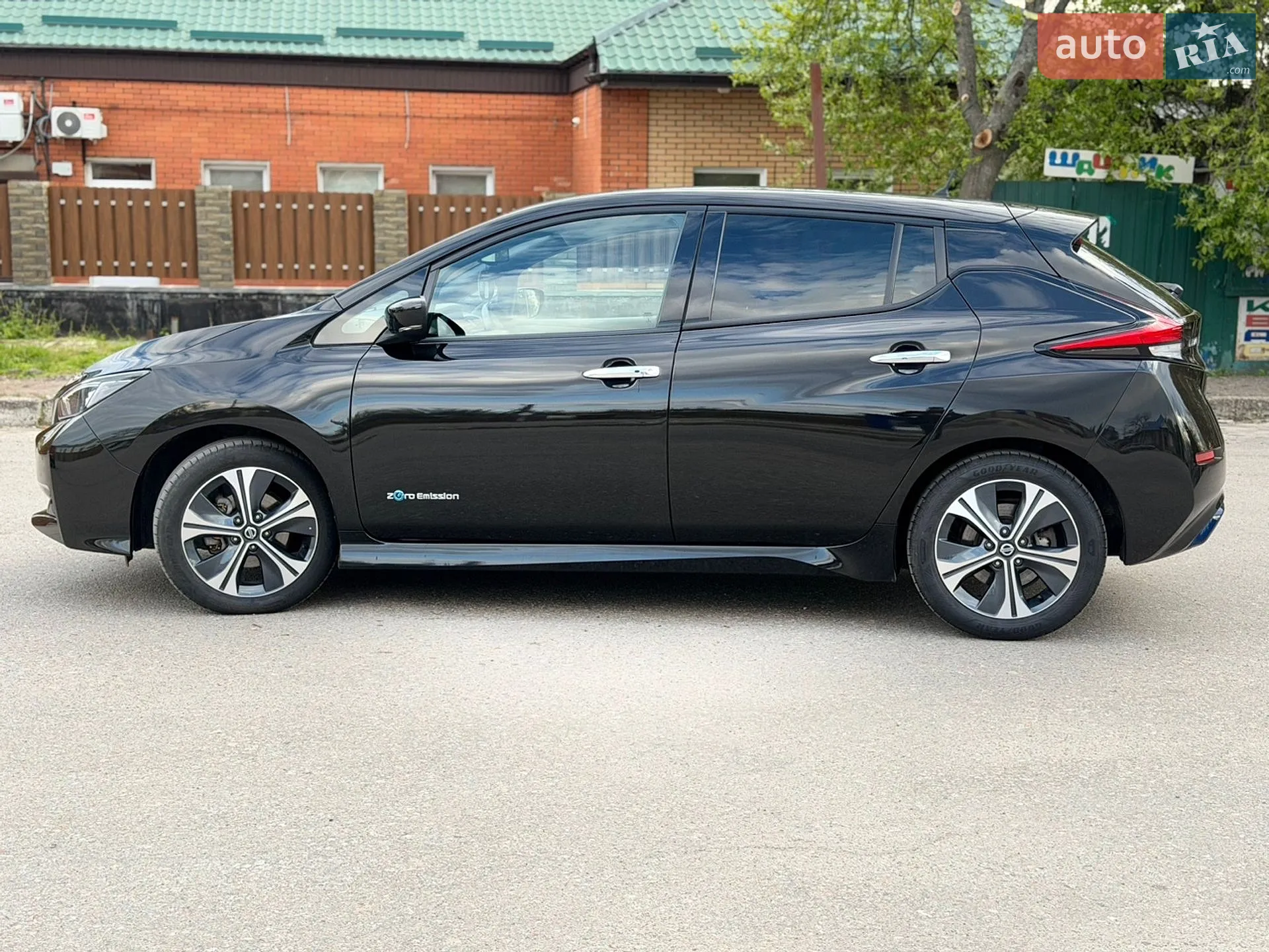 2021 Nissan Leaf - мініатюра 6