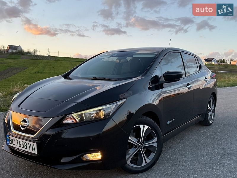 Хэтчбек Nissan Leaf 2018 в Трускавце