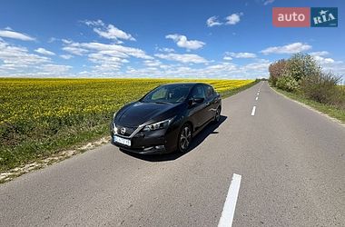 Хетчбек Nissan Leaf 2018 в Львові