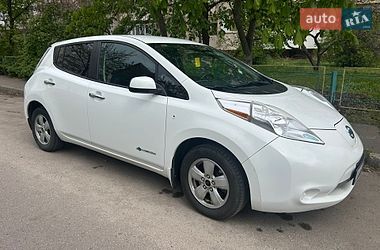 Хэтчбек Nissan Leaf 2014 в Киеве