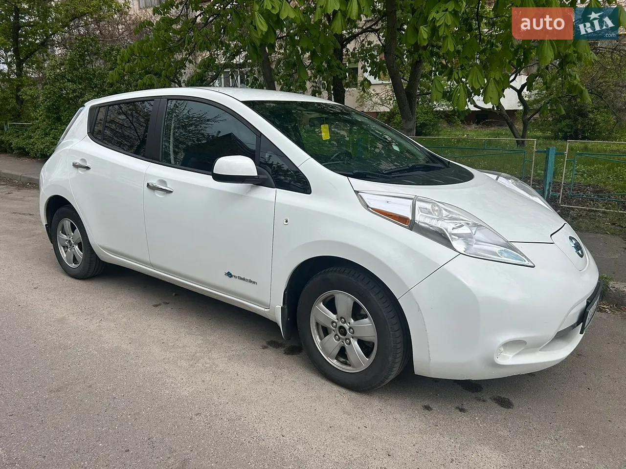 2015 Nissan Leaf - мініатюра 28