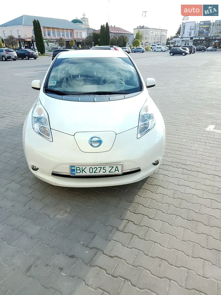 2011 Nissan Leaf - мініатюра 19