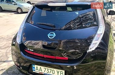 Хэтчбек Nissan Leaf 2016 в Киеве