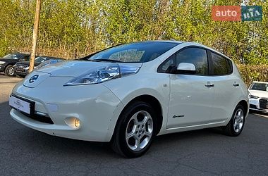 Хэтчбек Nissan Leaf 2013 в Луцке