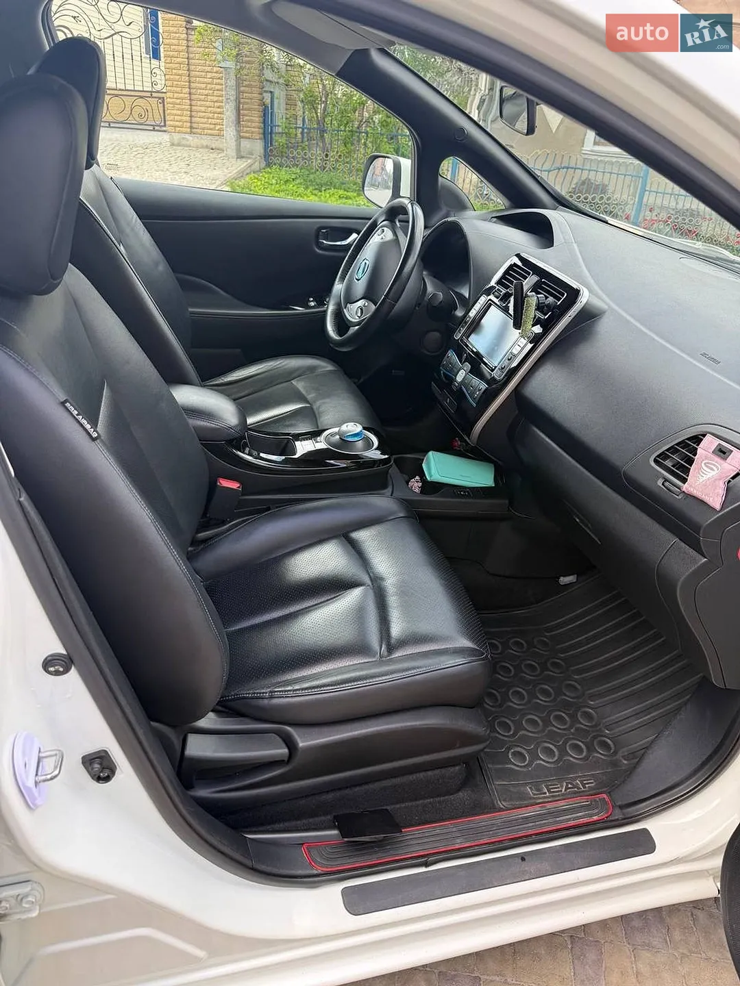 2017 Nissan Leaf - мініатюра 8