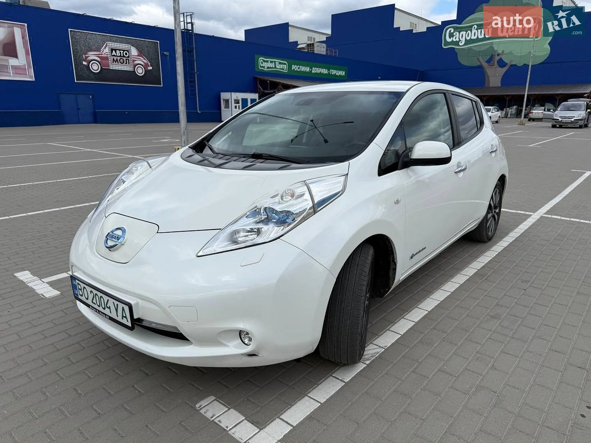 2017 Nissan Leaf - мініатюра 6