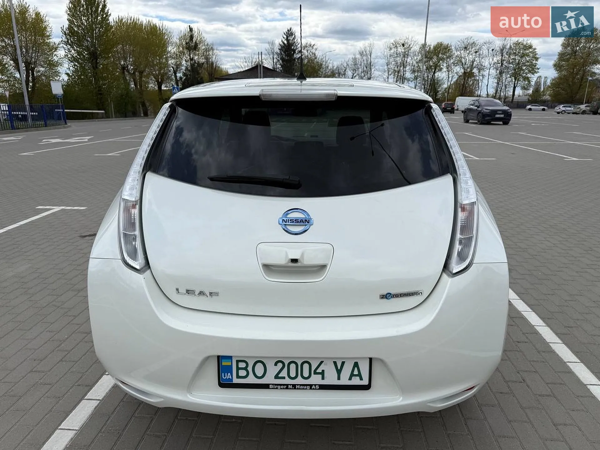 2017 Nissan Leaf - мініатюра 20