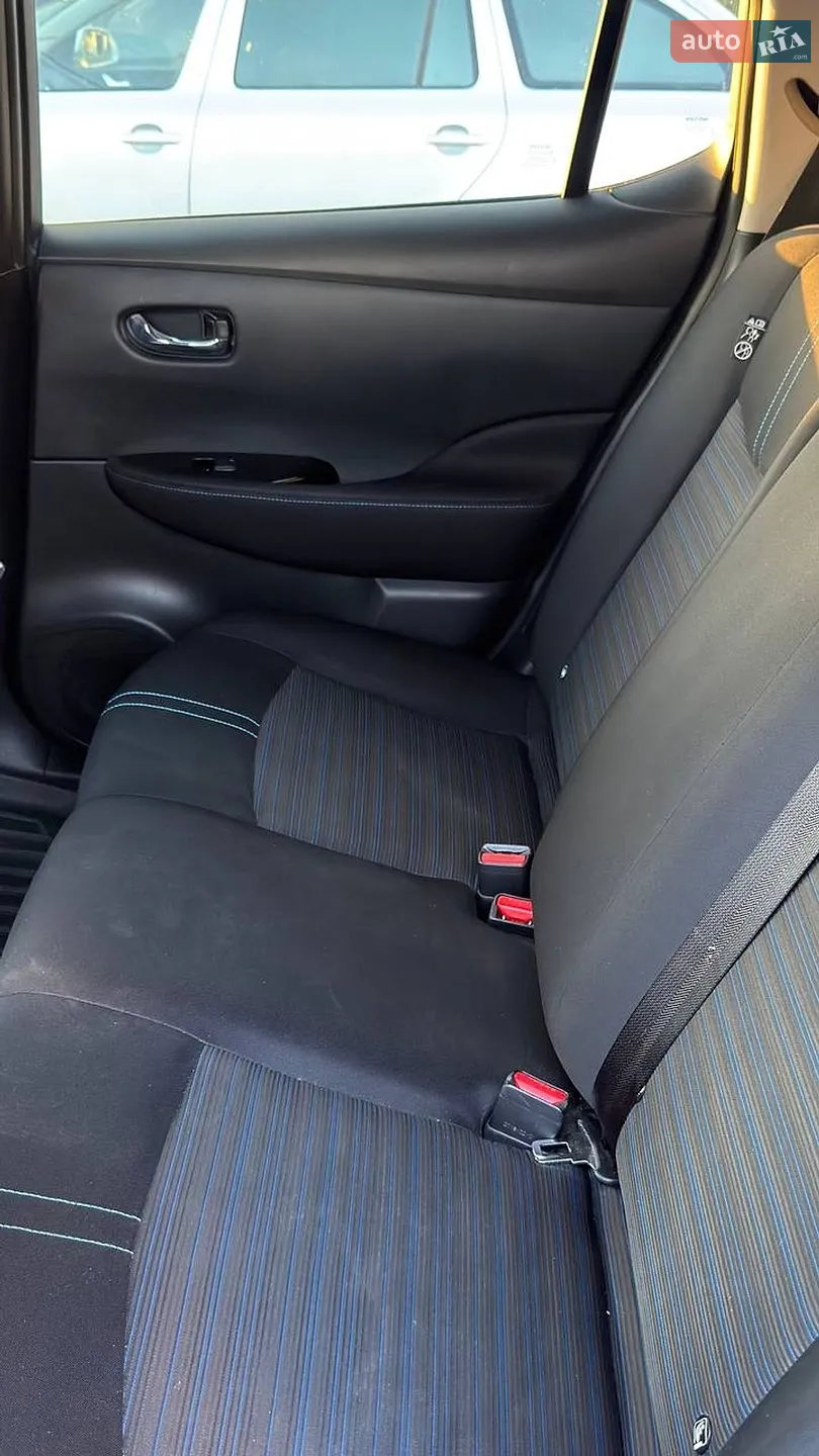2018 Nissan Leaf - мініатюра 12