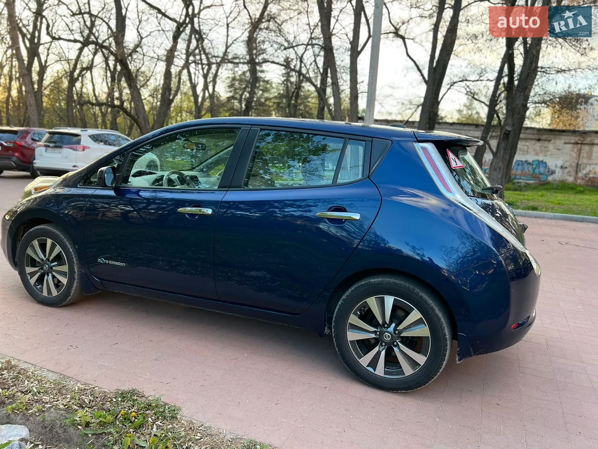 2016 Nissan Leaf - мініатюра 5