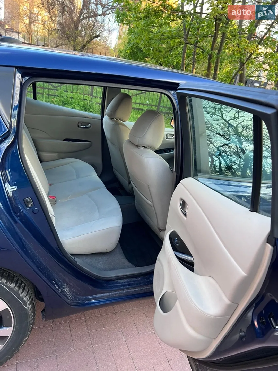 2016 Nissan Leaf - мініатюра 15