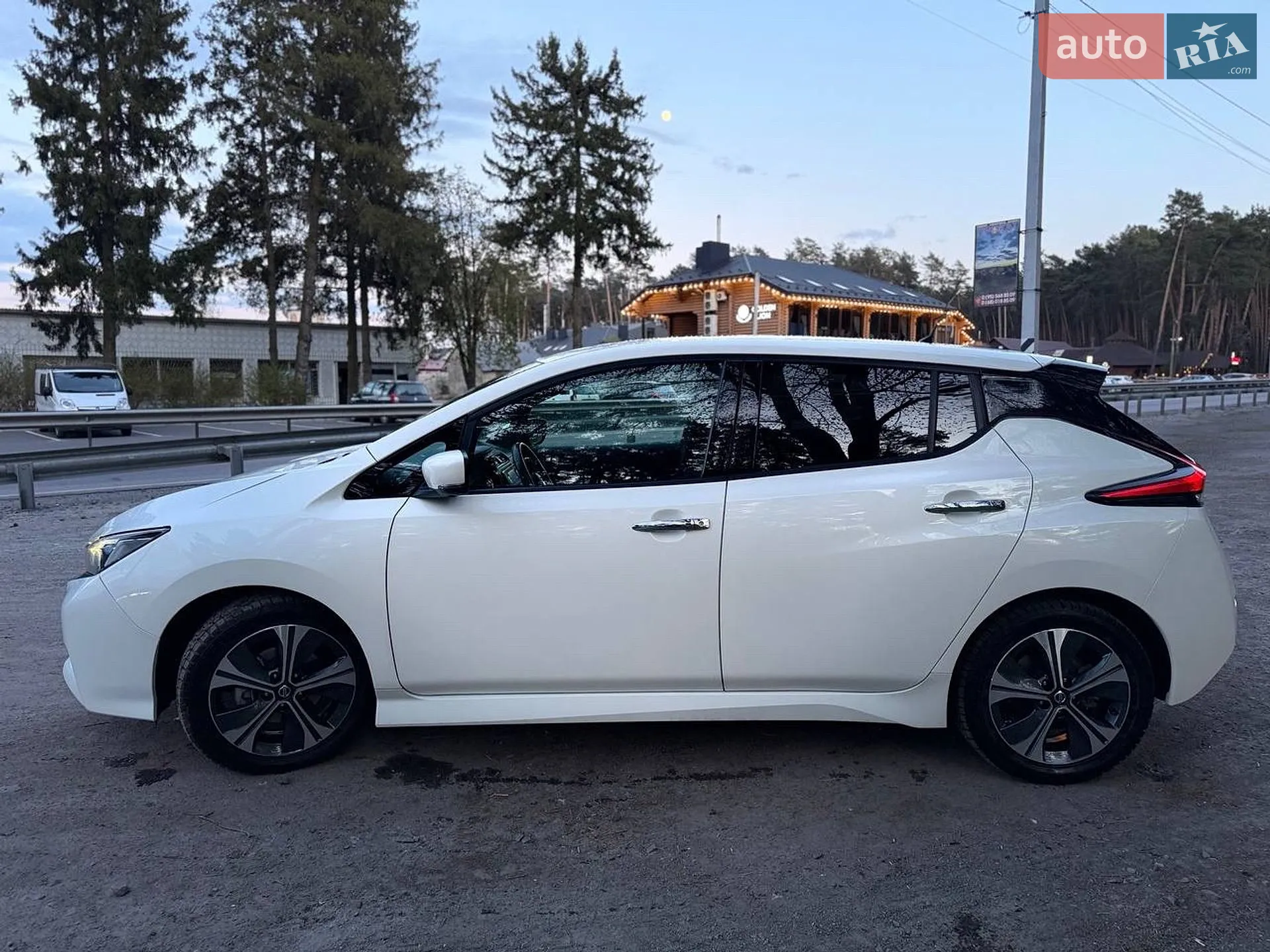 2020 Nissan Leaf - мініатюра 5
