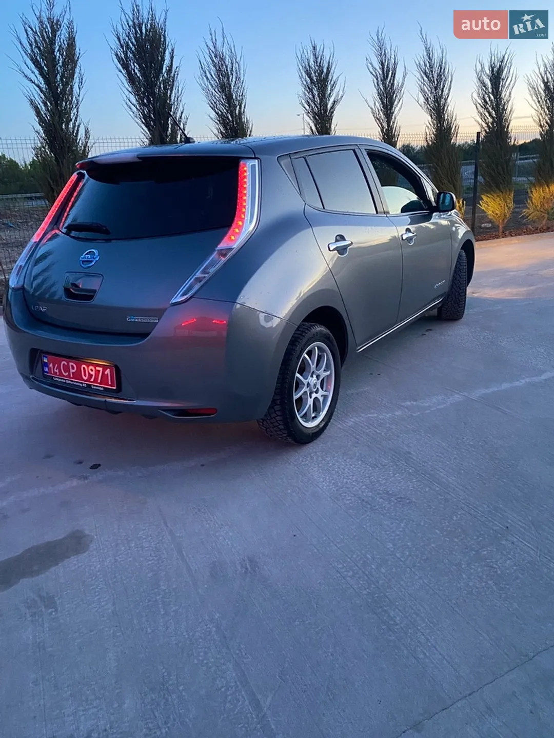 2015 Nissan Leaf - мініатюра 9