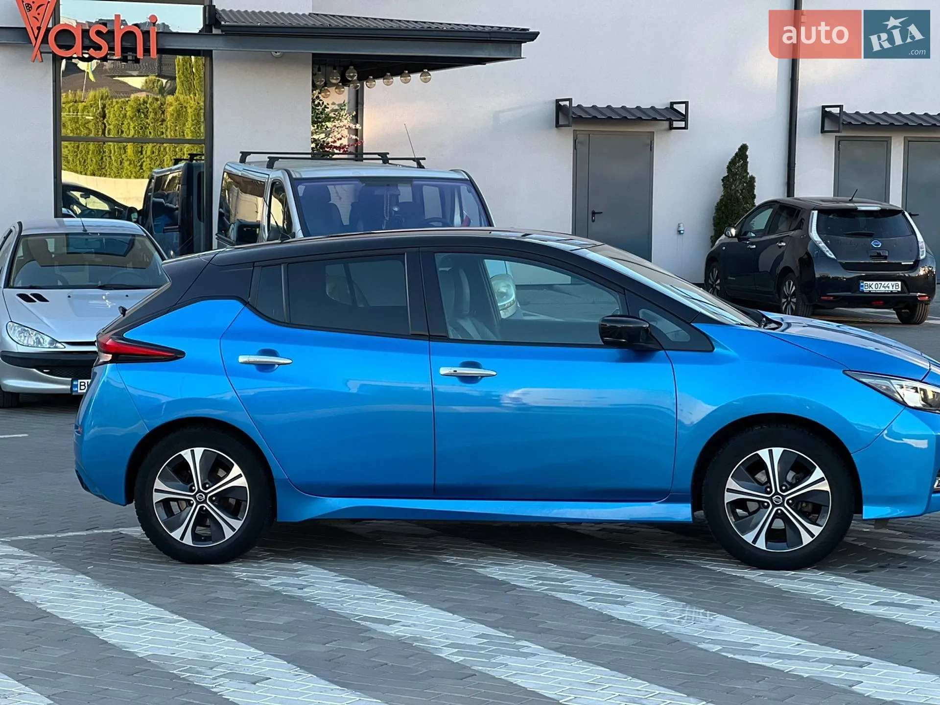 2020 Nissan Leaf - мініатюра 28