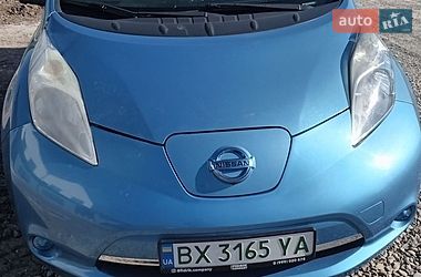 Хетчбек Nissan Leaf 2013 в Кам'янець-Подільському