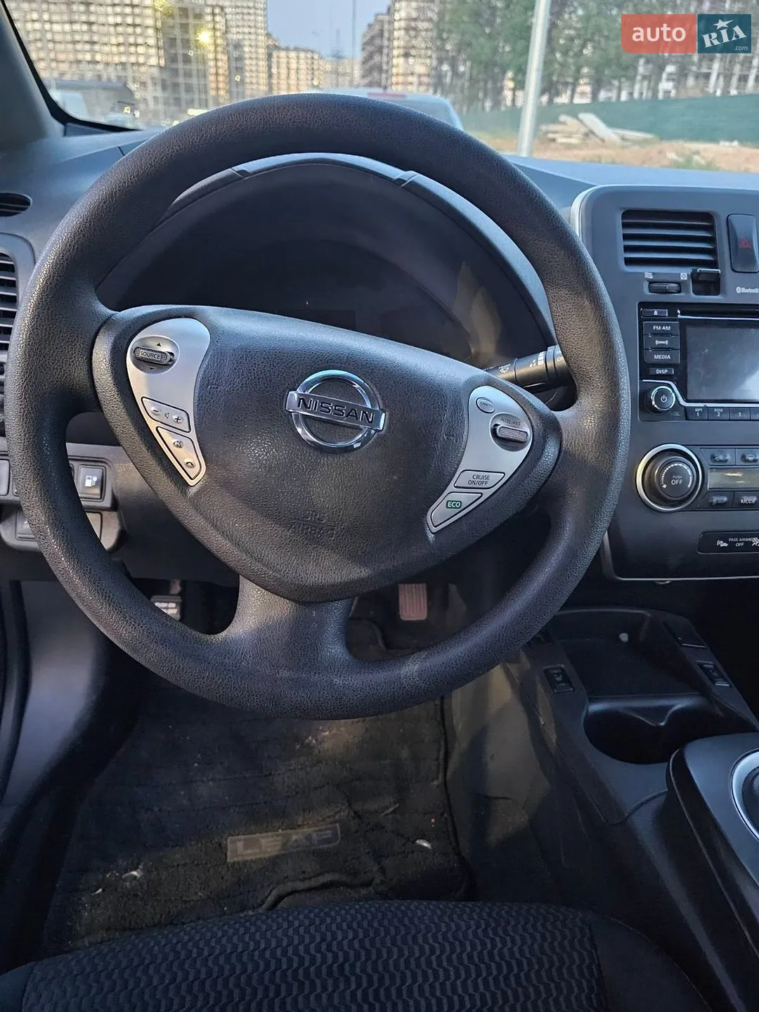 2017 Nissan Leaf - мініатюра 8