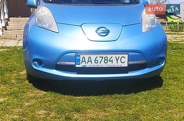 Хетчбек Nissan Leaf 2013 в Києві