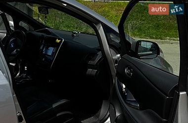 Хетчбек Nissan Leaf 2014 в Полтаві
