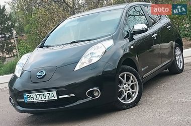 Хэтчбек Nissan Leaf 2013 в Одессе