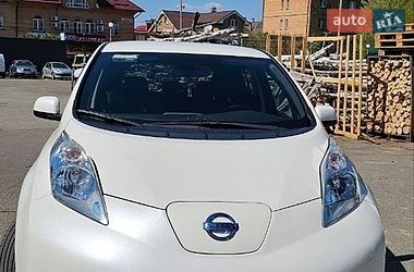 Хэтчбек Nissan Leaf 2017 в Киеве