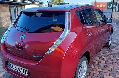 Хэтчбек Nissan Leaf 2014 в Киеве