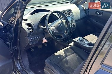 Хэтчбек Nissan Leaf 2014 в Львове