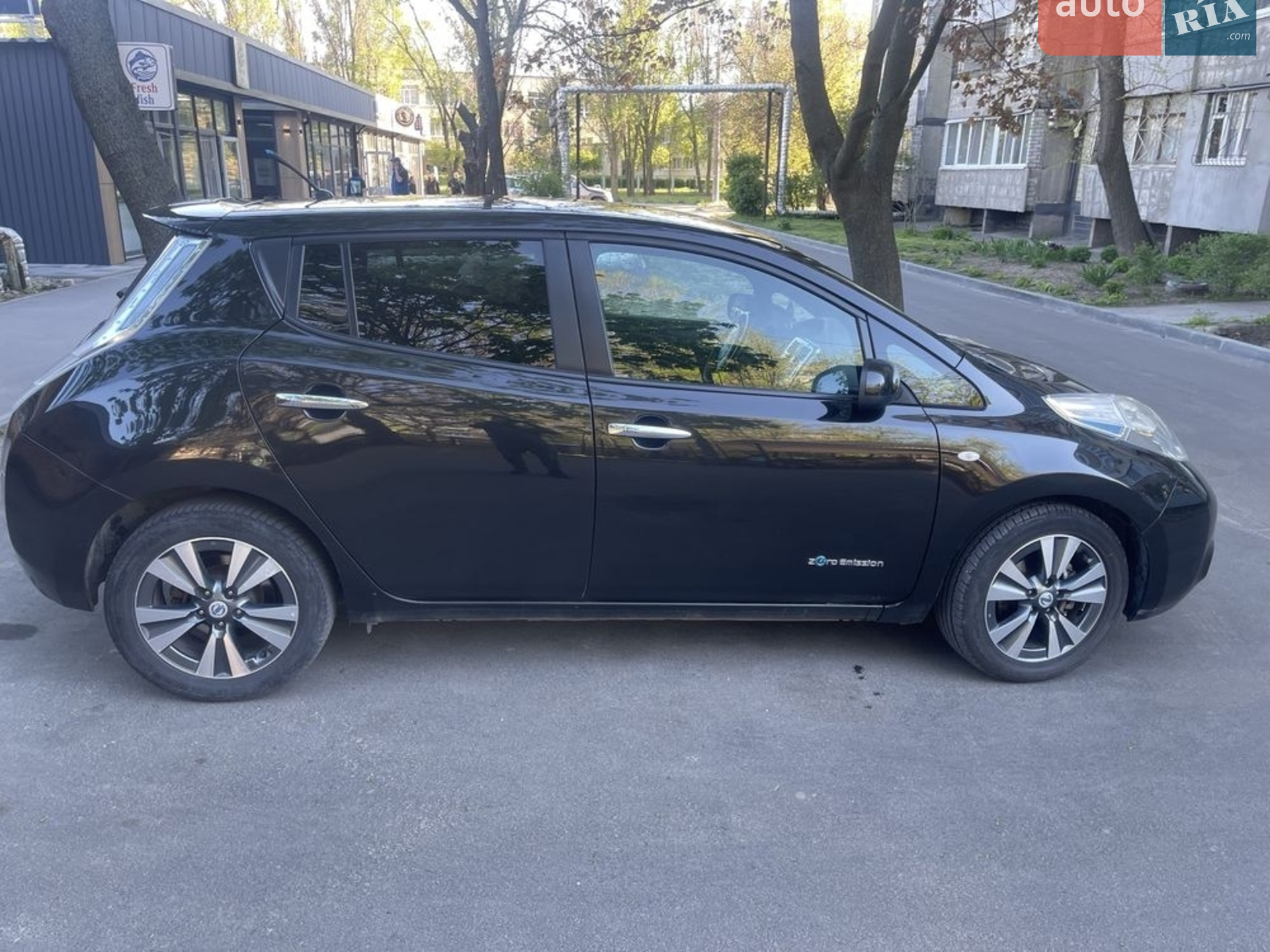 2014 Nissan Leaf - мініатюра 2