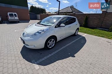 Хэтчбек Nissan Leaf 2012 в Виннице