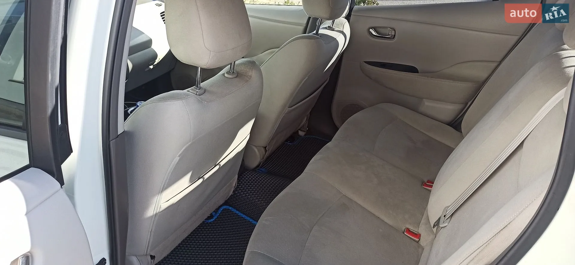 2013 Nissan Leaf - мініатюра 7