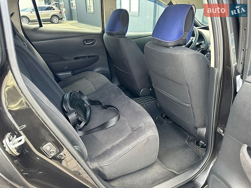 Хэтчбек Nissan Leaf 2014 в Мукачево