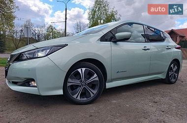 Хетчбек Nissan Leaf 2018 в Луцьку