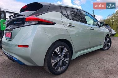 Хетчбек Nissan Leaf 2018 в Луцьку