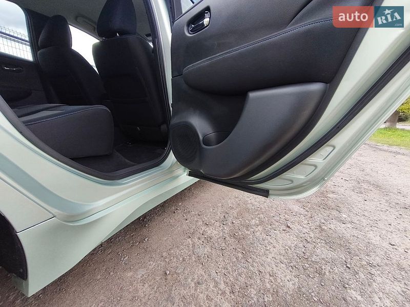 Хетчбек Nissan Leaf 2018 в Луцьку