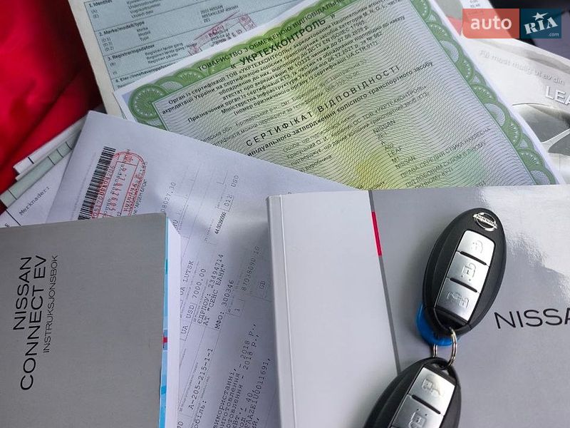 Хетчбек Nissan Leaf 2018 в Луцьку