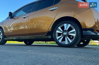 Хэтчбек Nissan Leaf 2016 в Одессе фото 3 Хэтчбек Nissan Leaf 2016 в Одессе