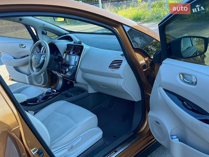Хэтчбек Nissan Leaf 2016 в Одессе фото 26 Хэтчбек Nissan Leaf 2016 в Одессе