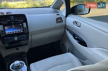 Хэтчбек Nissan Leaf 2016 в Одессе фото 42 Хэтчбек Nissan Leaf 2016 в Одессе