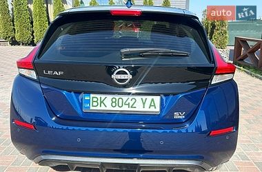 Хэтчбек Nissan Leaf 2023 в Ровно