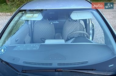 Хэтчбек Nissan Leaf 2012 в Ивано-Франковске