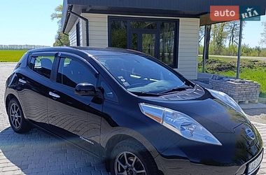 Хэтчбек Nissan Leaf 2013 в Гнивани